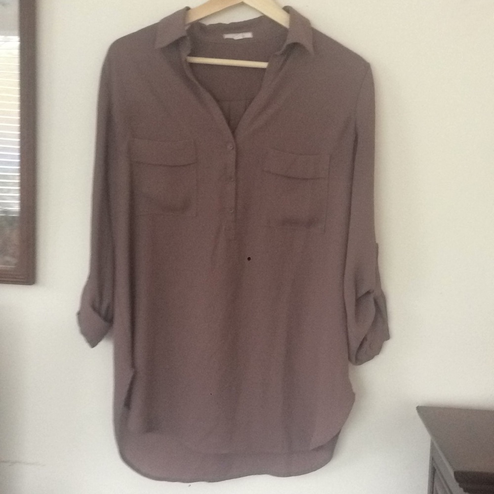Pleione tunic in taupe with roll tab sleeves